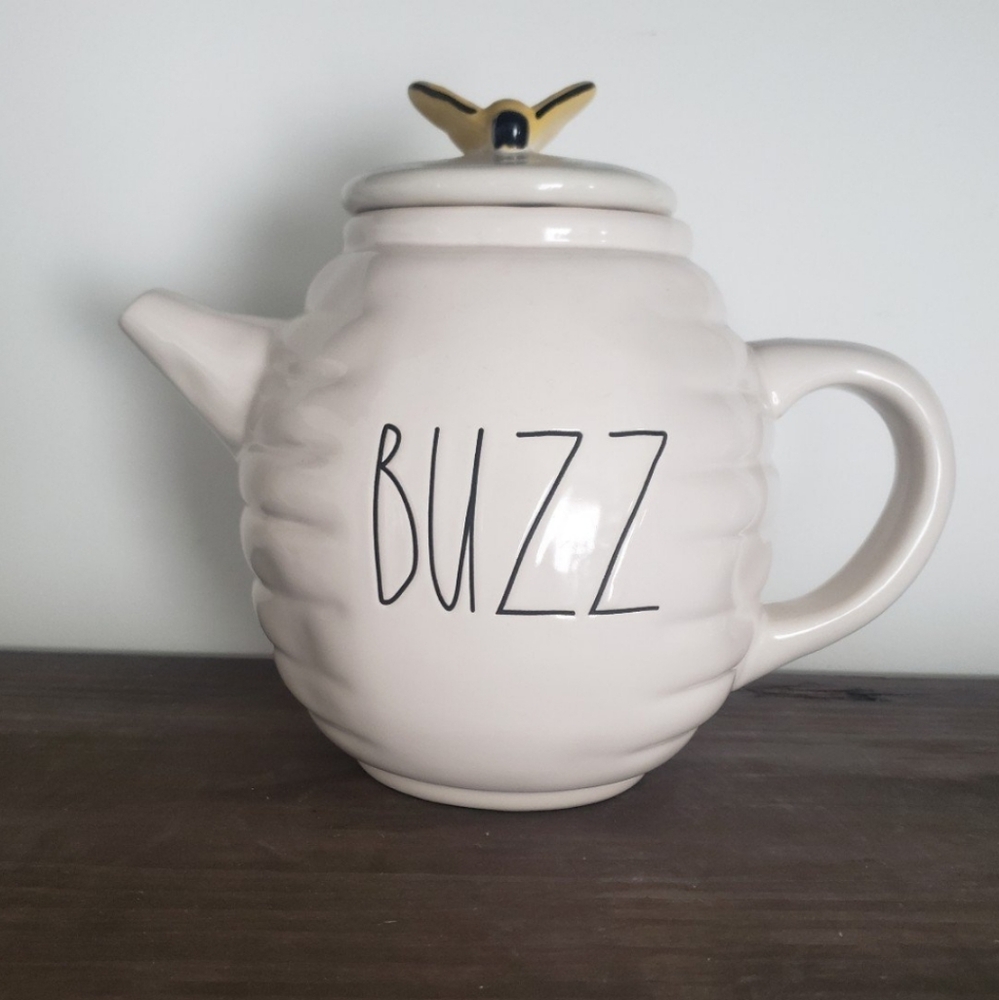 Rae Dunn Buzz Teapot